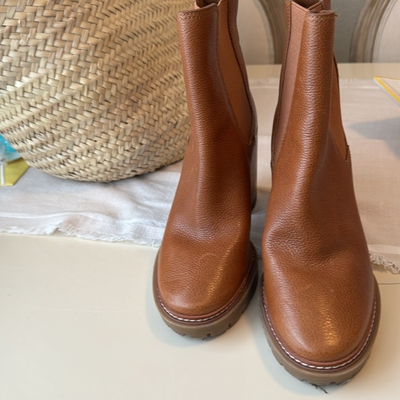 Tory Burch Lug 70 mm Bootie - Picture 7 of 11